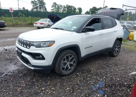 2024 Jeep Compass Limited 4X4 from USA, damaged, VIN 3C4NJDCN1RT141998